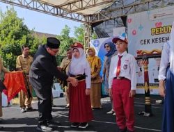 Rembang Launching Program Cek Kesehatan Gratis, Siswa Dikukuhkan Jadi Duta Kesehatan