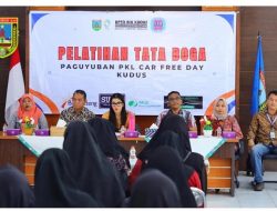 Wabup Kudus Tekankan PKL CFD Harus Jual Makanan Aman dan Berkualitas