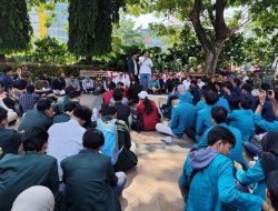 Mahasiswa Kecewa Kapolda Tak Hadir, Tuntut Bebaskan 7 Aktivis Undip