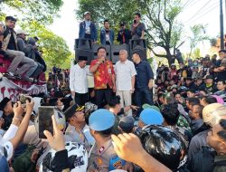 Pimpinan DPRD Pati Temui Massa Aksi