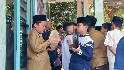 SDN Gajahmungkur 04 Peringati Maulid Nabi dengan Karnaval dan Syiar Islam