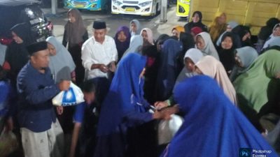 Bahagianya Ratusan Jamaah Majelis Taklim As Salam Terima 300 Paket Pangan dari DPD PAN Kendal