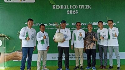 Dukung Program ‘Mageri Segoro’ Pemprov Jateng, KEK Kendal Tanam Ratusan Pohon Cemara Laut