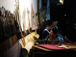 6 Dalang Muda Lulusan ISI Guncang Pendopo Purbalingga di Hari Wayang Dunia
