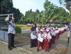 SD 1 Gondosari Rayakan Hari Guru dengan Jalan Sehat