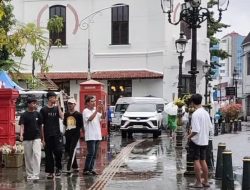 Libur Nataru, Kawasan Kota Lama Semarang Dipadati Wisatawan Luar Daerah