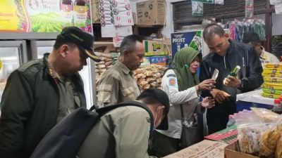 Gerebek Warung di Taman, Satpol PP Pemalang Sita 644 Botol Miras, Satu Pelaku Langsung Dibui