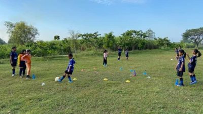 SD 3 Terban Kembangkan Minat Bakat Siswa Lewat Ekstrakurikuler Sepak Bola Putri