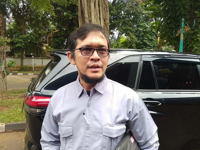 Sekretaris DPC PDIP Kudus Yusuf Roni memberikan keterangan terkait persiapan Konfercab dan kriteria calon ketua baru.