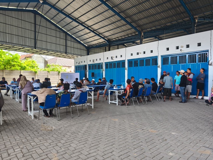 Kepala BPKAD Kudus, Djati Solehach saat memberikan keterangan mengenai progres relokasi pedagang Pasar Bitingan ke Pasar Saerah