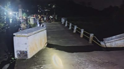 Baru Dibangun, Jembatan Penghubung di Boja Kendal Amblas Tergerus Arus