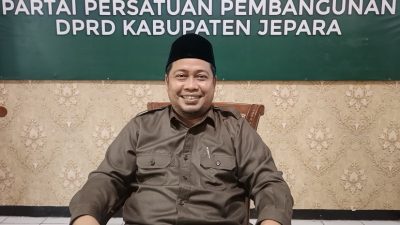 Anggota DPRD Ajak Pelajar Isi Liburan Sekolah dengan Berkunjung di Taman Baca dan Wisata di Jepara