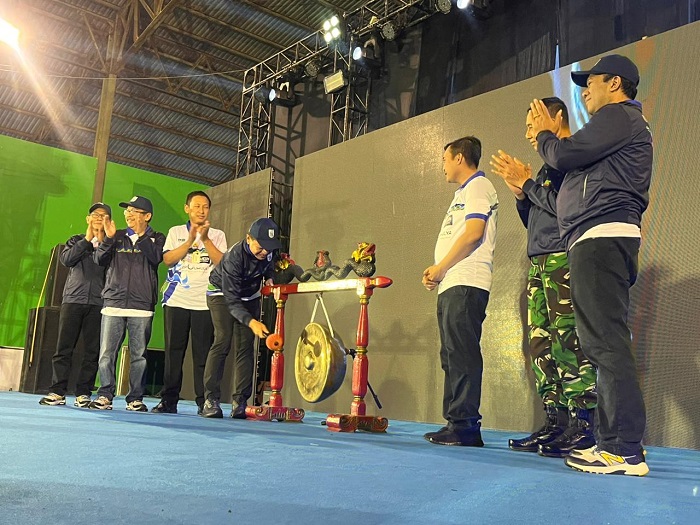 Bupati Kudus, Sam'ani Intakoris membuka kegiatan forga ke-8 percuma se-Jateng di GOR Multifungsi Balai Jagong