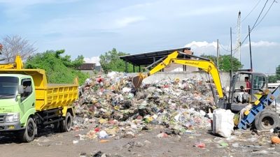 TPS Muktiharjo Kidul Disterilkan! 145 Ritasi Sampah Diangkut ke Jatibarang