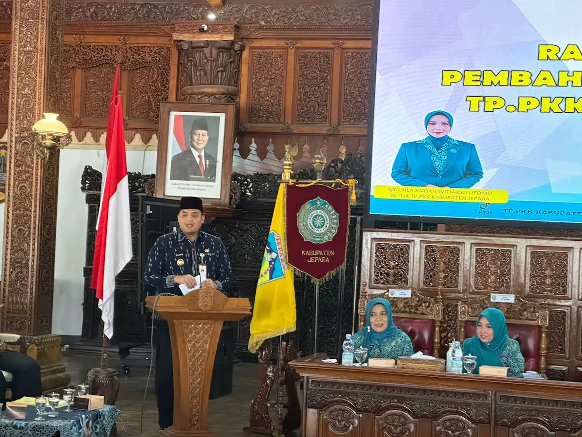Wakil Bupati Jepara Muhammad Ibnu Hajar memberikan sambutan dalam Rakor TP PKK di Pendopo R.A. Kartini
