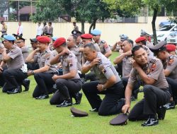 77 Personel Polres Kendal Naik Pangkat, Kapolres Tekankan Peningkatan Kinerja