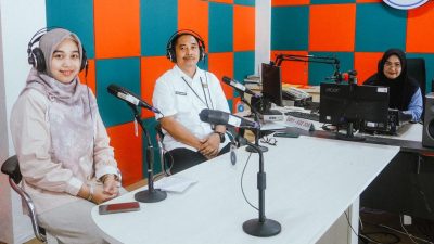 Suasana dialog interaktif peran orang tua di era digital yang digelar Dinkominfo Banyumas dan UMP.