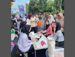 Ramai Diserbu Warga, Pojok Sehat ITEKES Centamaku di CFD Kudus Tawarkan Layanan Gratis Ini
