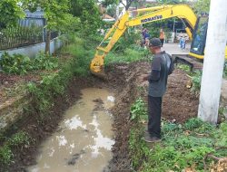 Cegah Genangan, Pemdes Pedawang Kudus Normalisasi Sungai dan Sumber Air