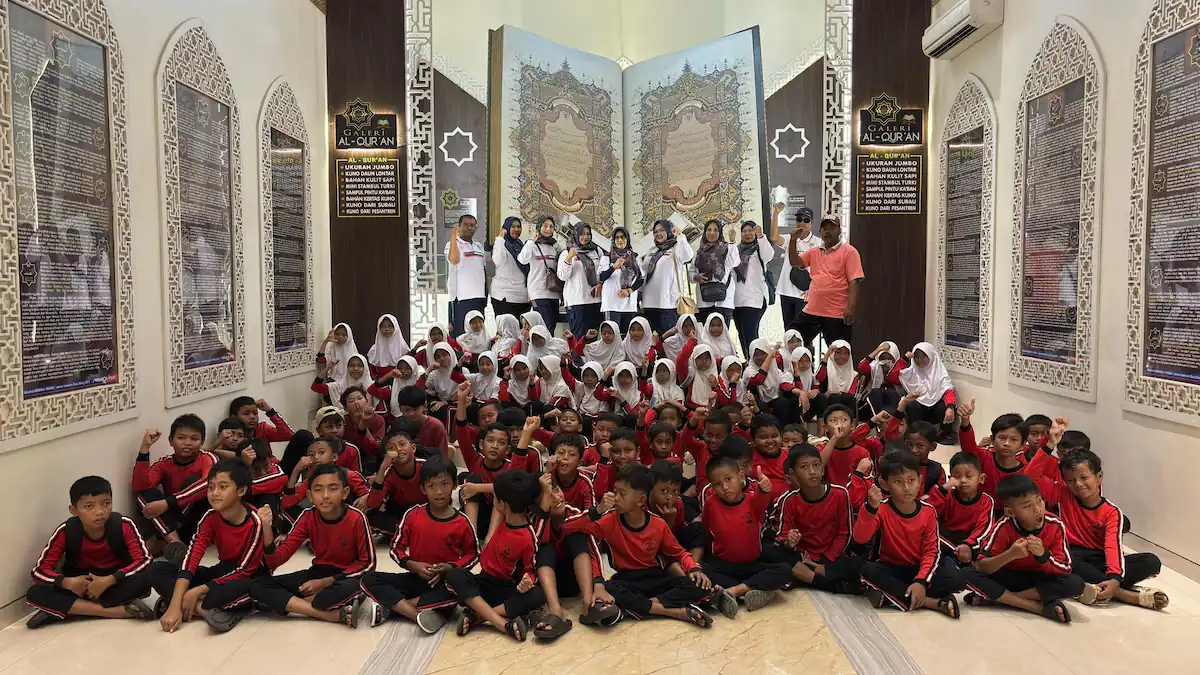 SD 6 Klumpit outing class ke Museum Gusjigang