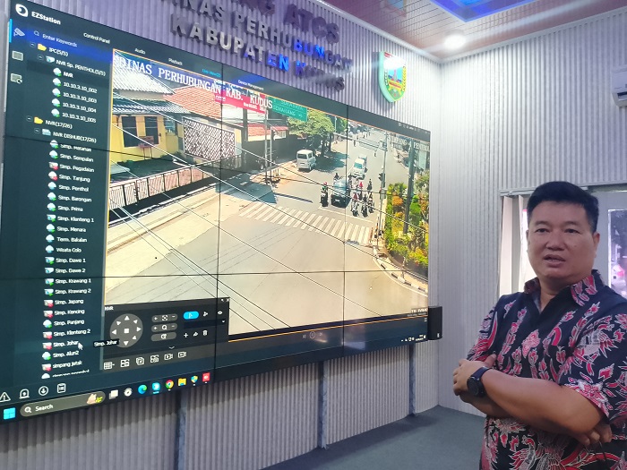 Kepala Bidang Sarana dan Prasarana serta Lalu Lintas dan Angkutan Jalan (LLAJ), Mukhlisin