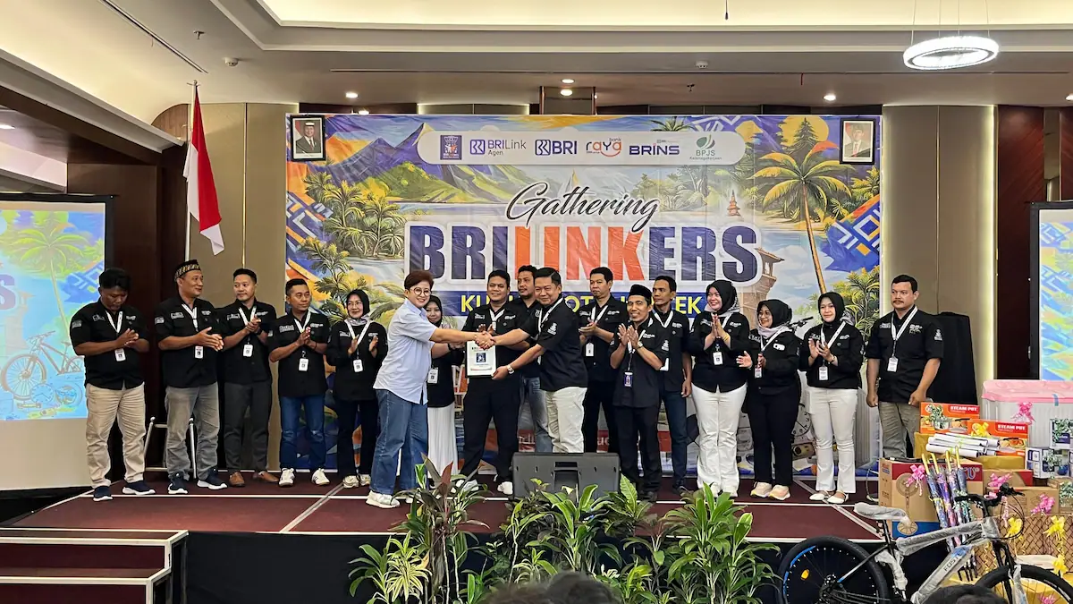 Suasana gathering tahunan Paguyuban Brilinkers Kudus yang dihadiri ratusan agen.