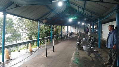 Imbas Longsor Jalur Colo: Bus Wisata Dilarang Melintas, Pendapatan Ojek Colo Terjun Bebas