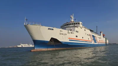 KMP Shalem yang akan melayani rute Pelabuhan Kendal menuju Kumai Kalimantan Tengah