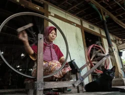 Desa di Jepara Ini Punya 5 Ribu Penenun, Tiap Minggu Kirim Rp 500 Juta ke Bali