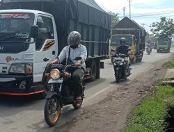 Nekat Melintas di Jam Sibuk, Puluhan Truk di Pantura Kendal Ditilang Polisi