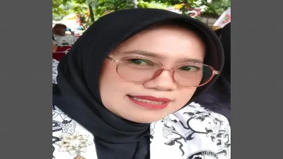 Titik Sumeri, S.Pd.SD., M.Pd , Kepala SDN 02 Kebondalem