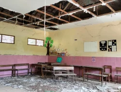 Atap SD 3 Undaan Lor Kudus Nyaris Ambruk, Siswa Belajar Bergilir