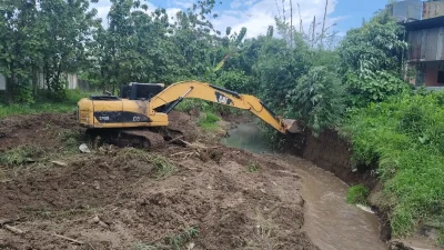 Pemdes Terban Kebut Normalisasi Sungai Kalisetro, Cegah Banjir Pantura Kudus