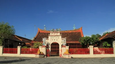 7 Wisata Klenteng Jawa Tengah Ikonik, Nomor 5 Ada di Lasem
