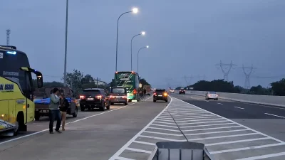 Tembus 10 Ribu Kendaraan Sehari! GT Kalikangkung Mulai Padat, Catat Jadwal One Way Nasional