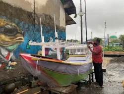 Diberi Nama ‘Joyo Samudero’, Ini Makna Filosofis dan Pantangan Kapal Larungan Pesta Lomban Jepara