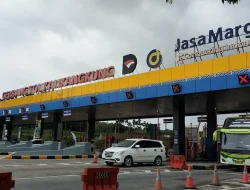 Efektif Urai Kepadatan, Polda Jateng Berlakukan One Way Lokal di Tol Semarang