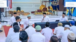 Wakil Bupati Banjarnegara Gus Wakhid memberikan tausiah kepada warga binaan di Rutan Kelas II B Banjarnegara