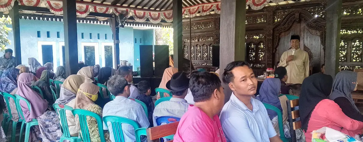 Ketua DPD Partai Golkar Kabupaten Demak Siswanto saat memberikan sambutan dan arahan dalam kegiatan Halal Bihalal.