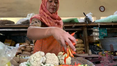 Harga Cabai Rawit Merah di Jepara Tembus Rp 100 Ribu Sekilo, Pembeli Pasar Ratu Makin Sepi