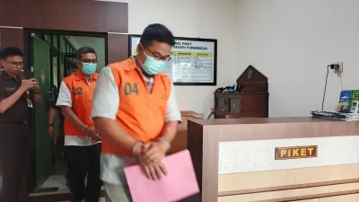 Diduga Rugikan Negara Rp6,5 M, Tiga Tersangka Dugaan Korupsi Mini Zoo Purworejo Ditahan