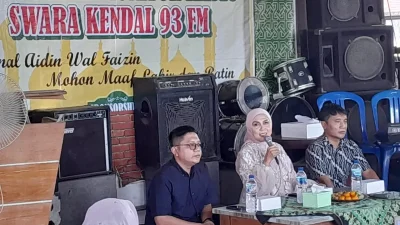 Radio di Kendal Sasar Gen Z Lewat Layanan Streaming dan Podcast