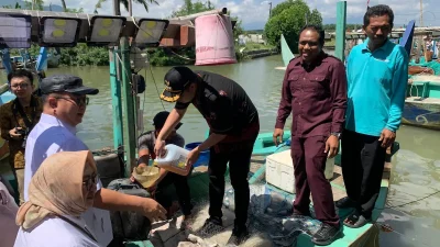 Cuma Rp 10 Ribu per Liter, Bahan Bakar Petasol dari Olahan Sampah Plastik Diuji Coba di Jepara
