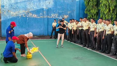 Antisipasi Bencana, 62 Karyawan BRI Cabang Kudus Ikuti Pelatihan Penanganan Kebakaran
