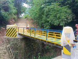 Pembangunan Jembatan Winong Tuntas, Warga Gondangmanis Kudus Gelar Ketoprak