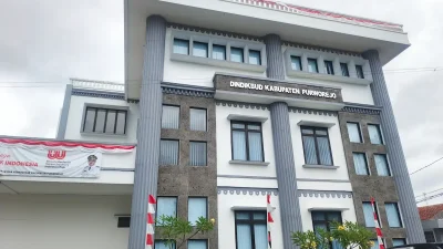 Mulai 2027 Guru Honorer Dilarang Mengajar di Sekolah Negeri, Ini Respons Dewan Pendidikan Purworejo