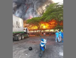 Kebakaran Parkiran Pabrik Ban PT Arami Jaya Purworejo, 150 Motor Hangus