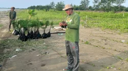 Sempat Dicibir dan Diprotes Keluarga, Pria Asal Kendal Ini Buktikan Dedikasinya hingga Raih Kalpataru