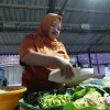 15 Tahun Jualan Pecel Rumput Laut, Ibu di Jepara Ini Sukses Hidupi Keluarga