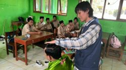 KKN UIN Walisongo Gelar Pelatihan Kewirausahaan, Bekali Siswa MA Darussalam Keterampilan Kreatif dan Produktif